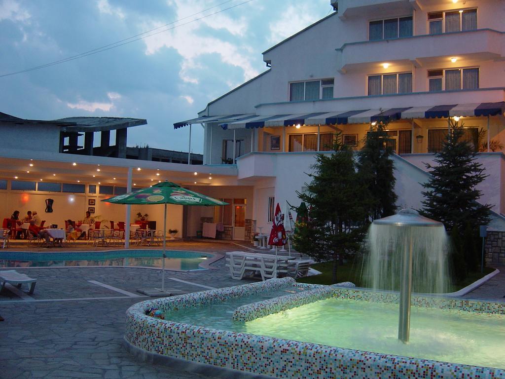 Markita Hotel Velingrad Esterno foto